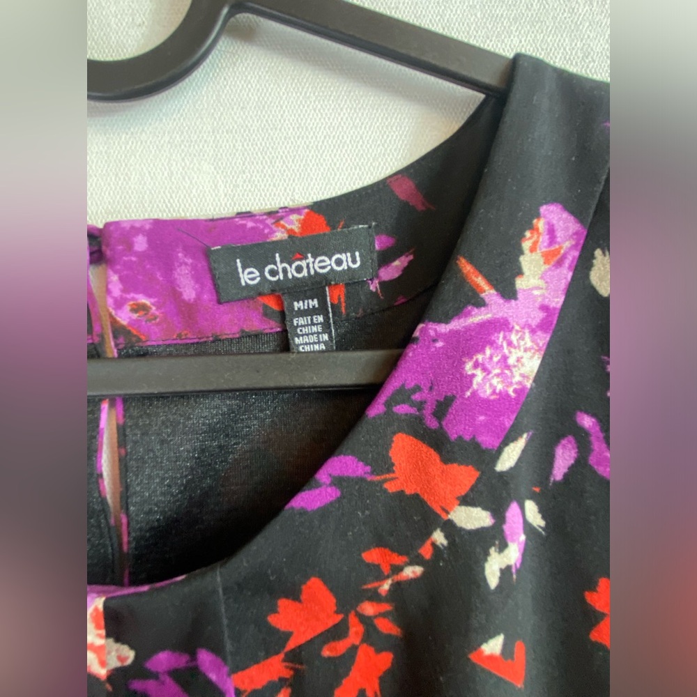 Le Chateau pleated-front blouse (M) - Picture 4 of 4